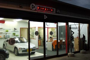 店舗デザイン｜看板製作・施工｜工房・工場［神奈川 看板サイン専門店］ワールドワンサイン